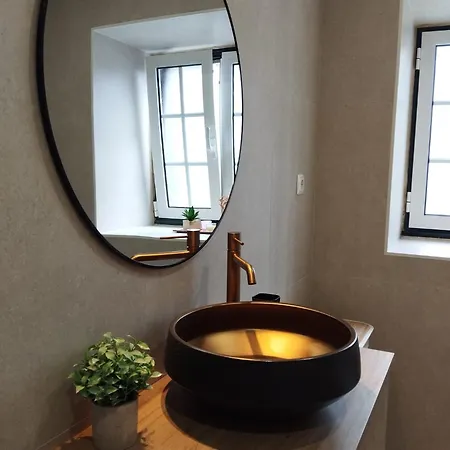 Casa Japoneiras Дом отдыха Паредиш-ди-Кора